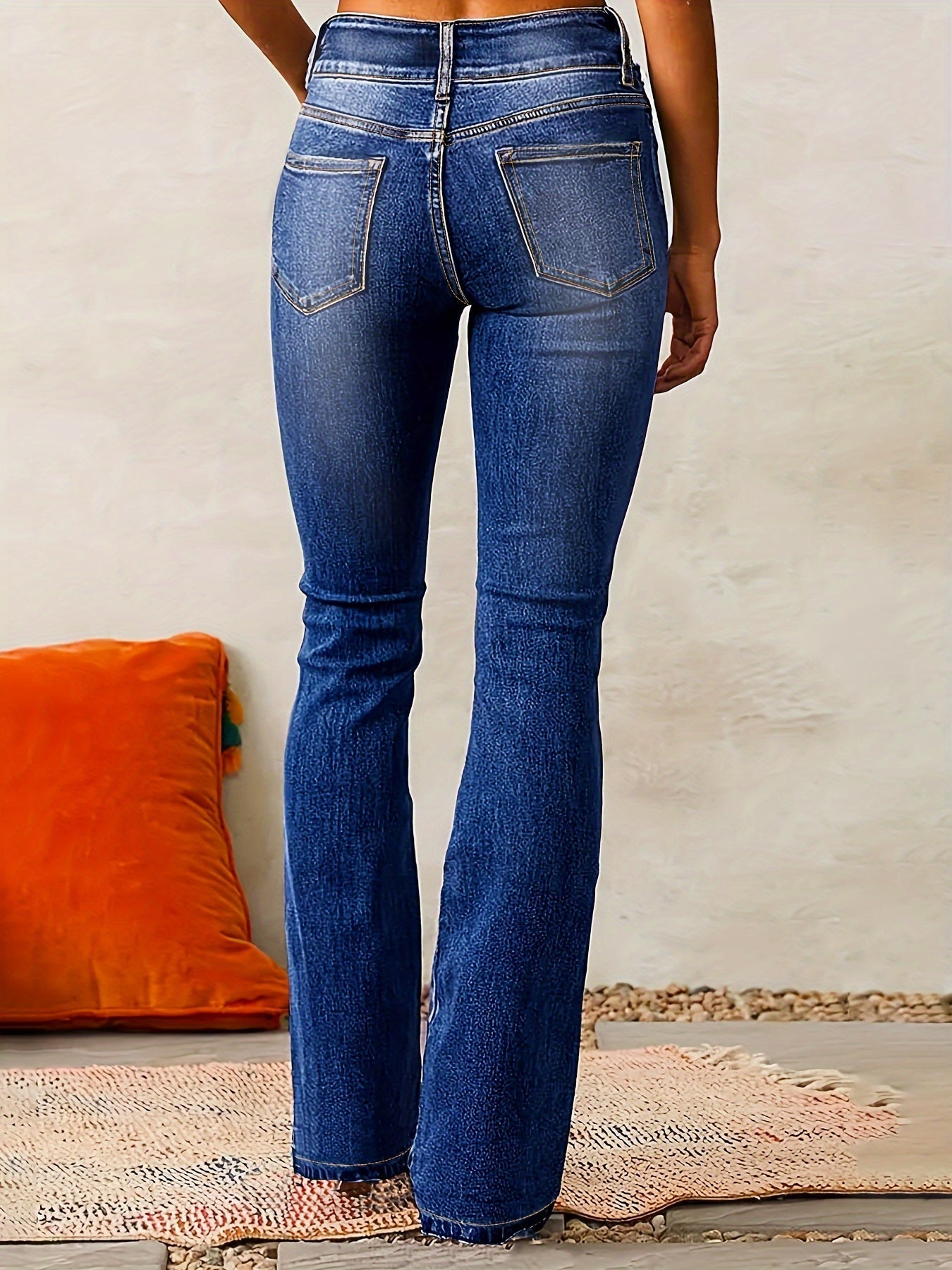 Pure Vesta | High-waisted jeans with flared legs